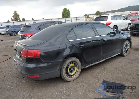 2014 Volkswagen Jetta Hybrid Sel Premium from USA, damaged, VIN 3VW637AJ7EM268885